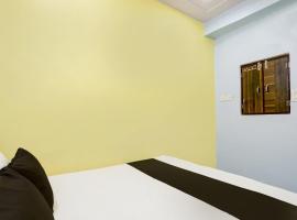 Hotel O Up13 Hotel，位于Jhājhar的酒店