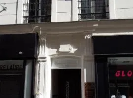 克里亚诺伏尔泰酒店
