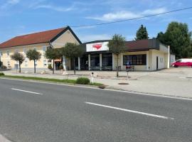 Gästehaus Stögmüller，位于Asten的酒店