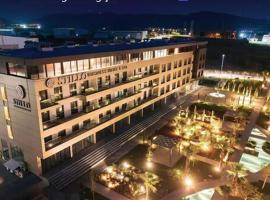 Stillo Business Hotel & Spa，位于Aliağa的酒店