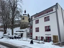 Riverside Luxury Apartments & Café - Exclusive holiday house with river view