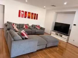 5BR Luxury Swan Valley Escape Pool games BBQ