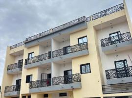 Immeuble Sali Laye，位于Diass的住宿