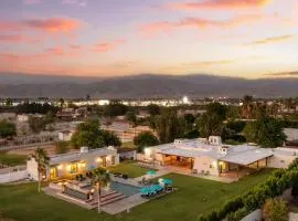 Sleeps 20 Architectural Mansion w Pool Indoor Tennis Court Game Room Starlight Estate by AvantStay