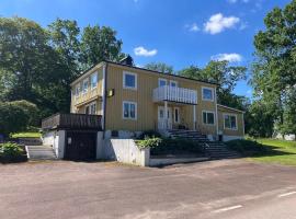 Bergåsa bed & kitchen Drängsered，位于Torup的酒店