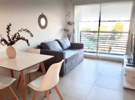 Hermoso departamento 2 ambientes en Quilmes，位于基尔梅斯的酒店