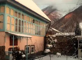 Guest House Ruh Achari