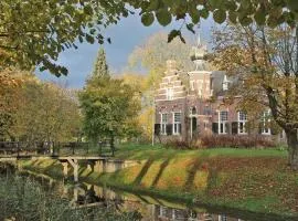 Cozy stay in the Frisian nature and estate