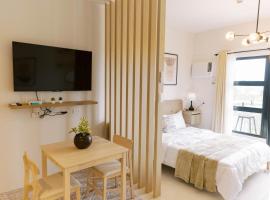 Bright Modern Stay with Balcony & Ocean Breeze，位于大奥的酒店