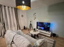 T3 hypercentre de Longwy accès direct gare et bus，位于隆维的酒店