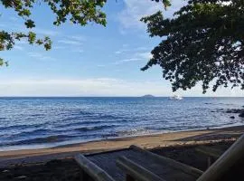 Groups & Families Glamping Dome Beach Resort Dauin