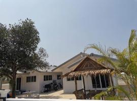 S&F villa，位于三百岭的带泳池的酒店