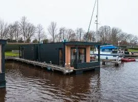 Tiny Boat House #5