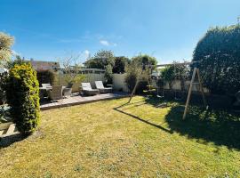 Three Bedroom Family Holiday Home With Gym!，位于Jersey的酒店