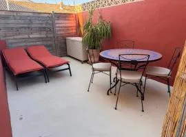 Grand studio centre Vias historique