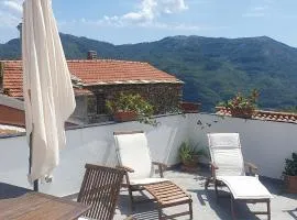 Le 2 Marie - Ligurian Hills Holiday Home