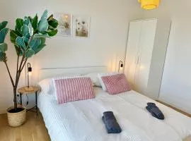 Modern Apartment with Balcony near Vienna