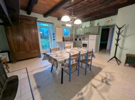 Gîte en pierre maison quercynoise