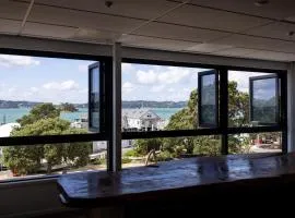 Haka House Bay of Islands