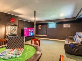 NRG Retreat Pool, Games, Theater and Rock Walls