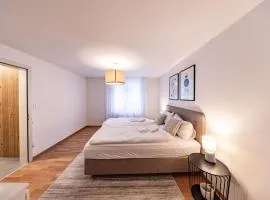 The R Apartment Hemmental