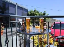 Island Loft By Sam Houses