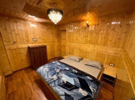 Oh Yaara - Stay n Cafe - Tosh，位于Tosh的酒店