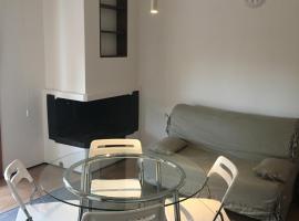 Luna Apartment，位于比萨的酒店
