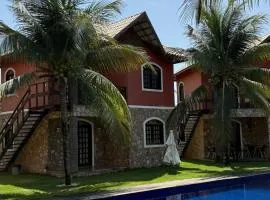 Chalé em Condomínio com