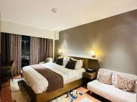 RBR Lux at Novotel Manila Hotel Residences Acqua