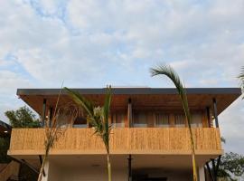 Eagle View Farm & Lake Retreat，位于Gashora的酒店