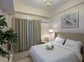 Aesthetic Condo Near Anjo World Free WIFI and Pool