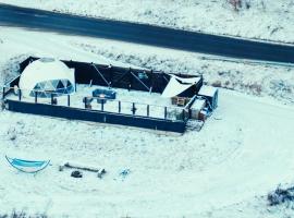 Całoroczny Apartament Jacuzzi Zieleniec Goat Glamp，位于杜什尼基-兹德鲁伊的豪华帐篷营地