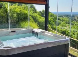 Mountain Villa Carin - Jacuzzi - Panoramic View - 4 Bedrooms - Free Private Parking - Near Zagreb