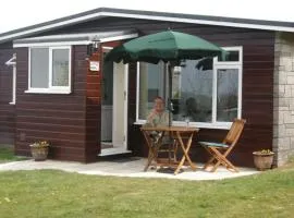 Little Nod, charming 2 bedroom chalet in Welcombe, Devon