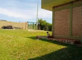 Alquilo casa totalmente equipada con pileta y vista a las Sierras