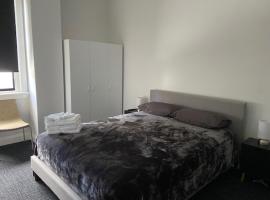 Commercial Hotel Parkes，位于帕克斯的酒店