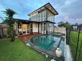 Classic Rice Fields View Private Villa