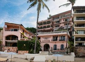 Quinta Maria Cortez Beach Hotel，位于巴亚尔塔港的酒店