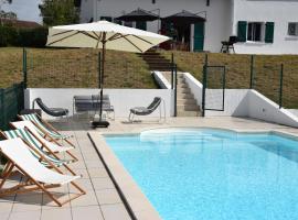 Pilota Plaza，位于阿斯帕朗的酒店