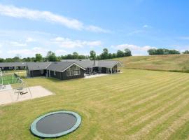 Villavilla 450 - Grenå Strand, Østjylland，位于格雷诺的酒店