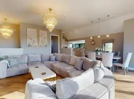 Swing Bridge Cottage