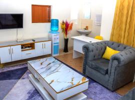 Mambgrey 1br,2br&3br apartments，位于基苏木的带停车场的酒店