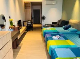 SS Staycation 3 Roxy Sematan Beach APT