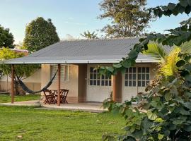 Casa Bouganville Espa&ccedil;o Inteiro，位于新艾朗的Spa酒店