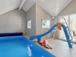 Villavilla 699 - Bratten Strand, Nordjylland，位于耶鲁普的酒店