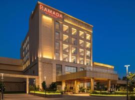 Ramada by Wyndham Sonipat Murthal，位于索尼帕特的酒店