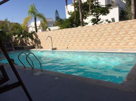 Guest house Ashdod-beach，位于阿什杜德的酒店