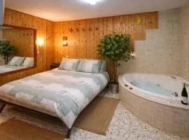 Among the cherry trees - B&B 1 Hermon