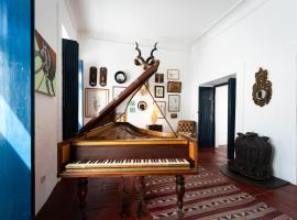 Eighteen21 Houses - Casa dos Condes，位于Cano的酒店